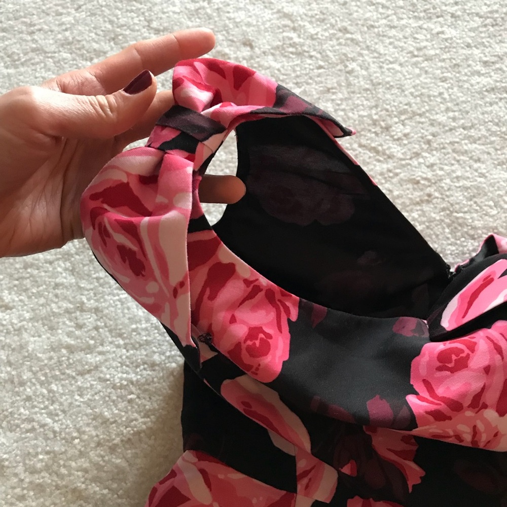 Kate Spade Rambling Roses Dress - Picture 5 of 8